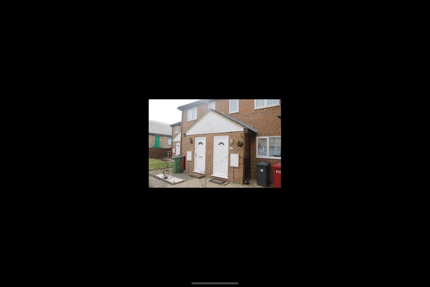 House Saint Johns Road in Slough