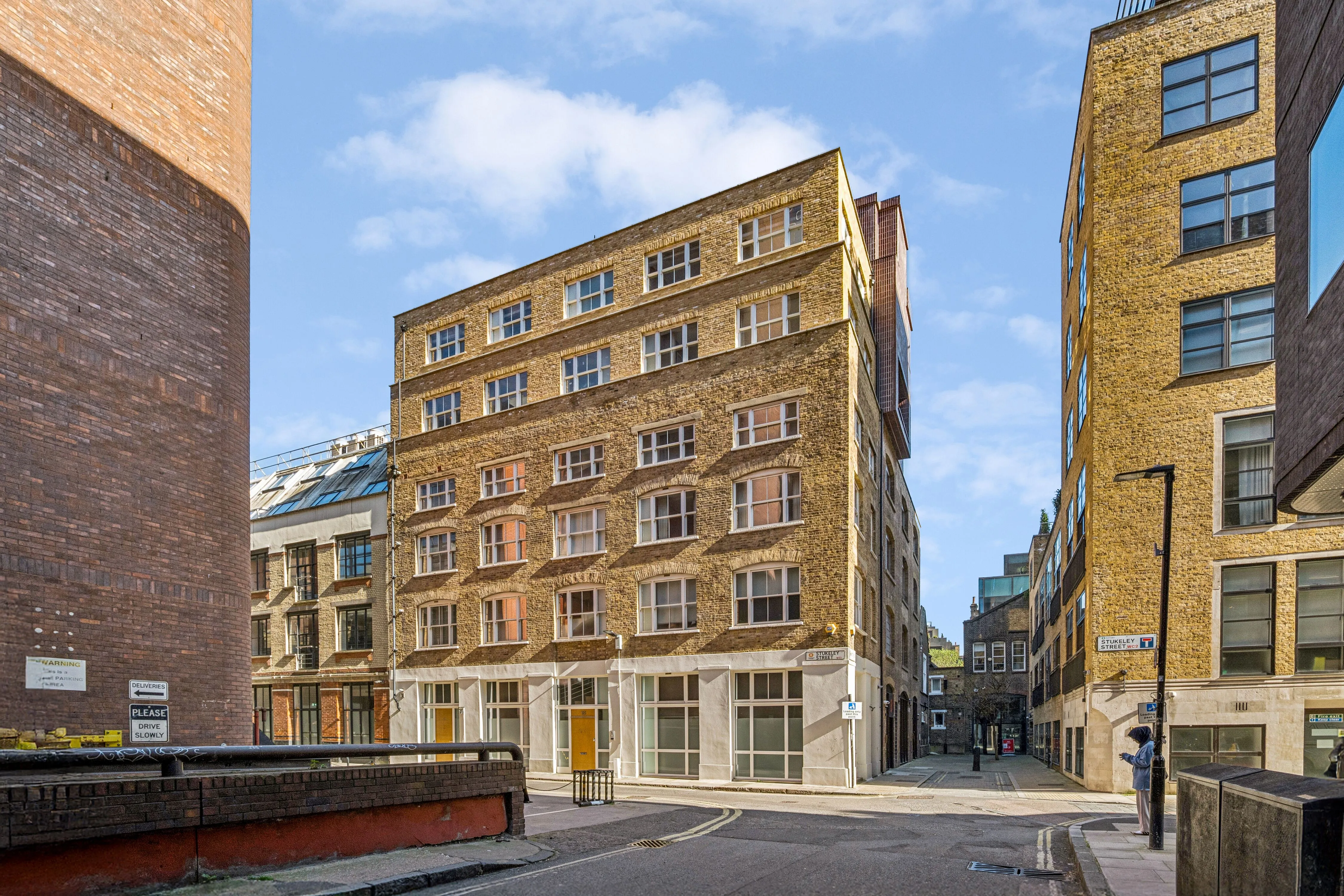 Flat Stukeley Street in Greater London