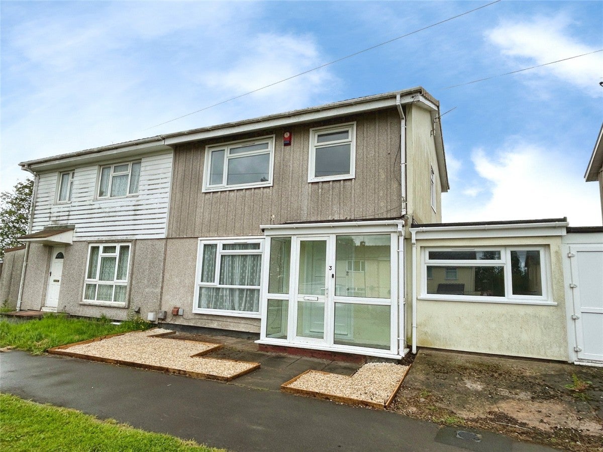 House Scarborough Way in Coventry