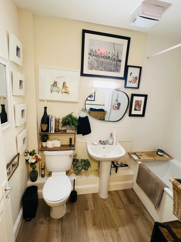 Room Lewisham High Street in Greater London