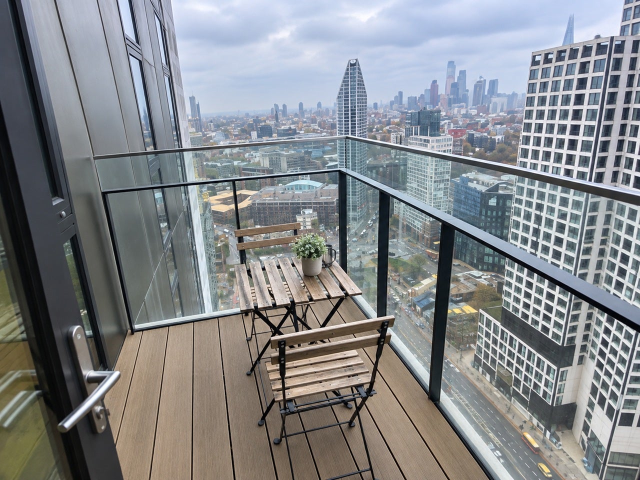 Flat St. Gabriel Walk in Greater London