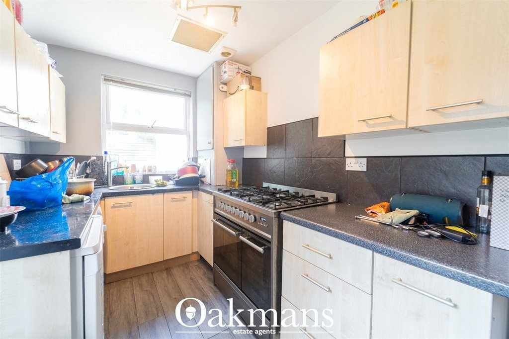 Flat Sefton Road in Birmingham