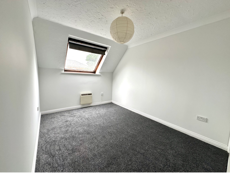 Flat St Denys Road in Southampton
