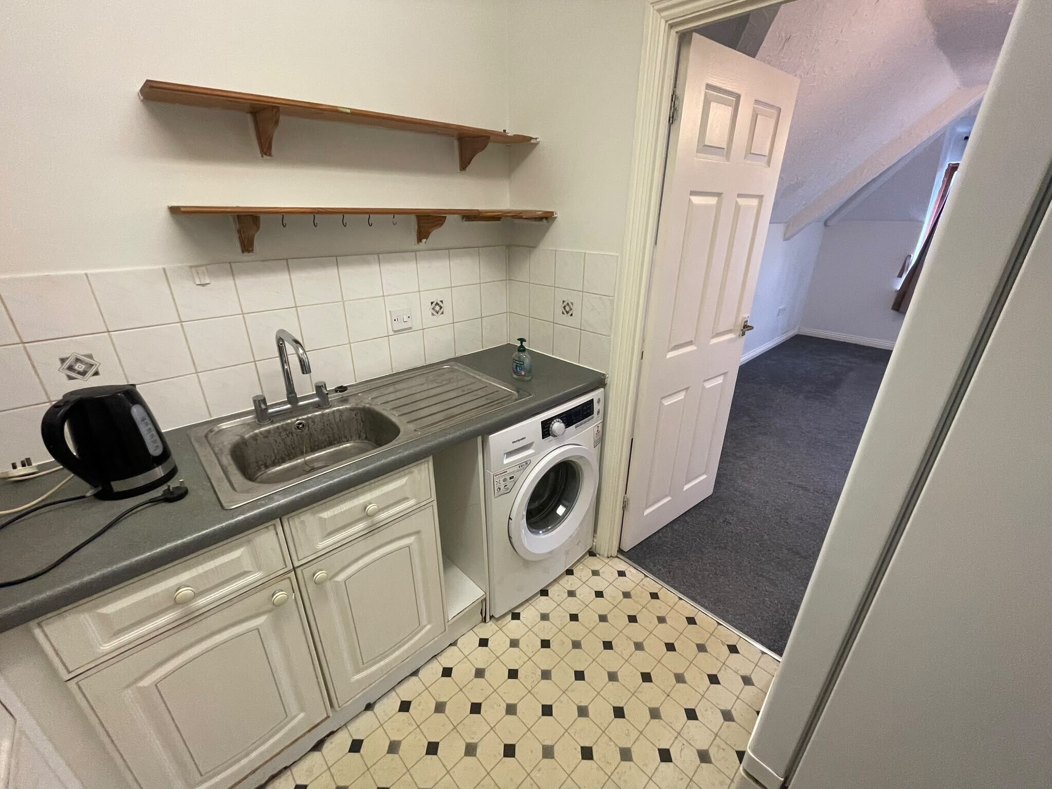 Flat St Denys Road in Southampton