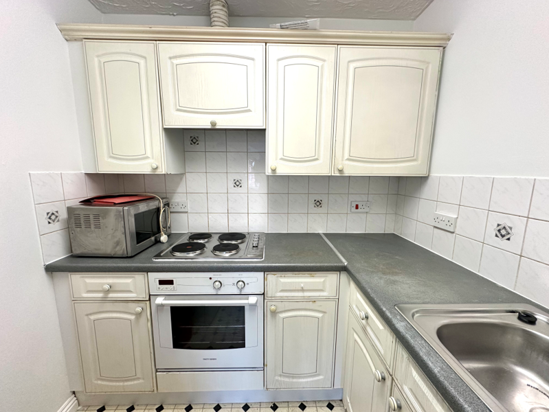 Flat St Denys Road in Southampton
