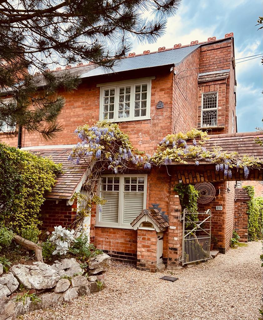 Flat Little Aston Hall in Lichfield