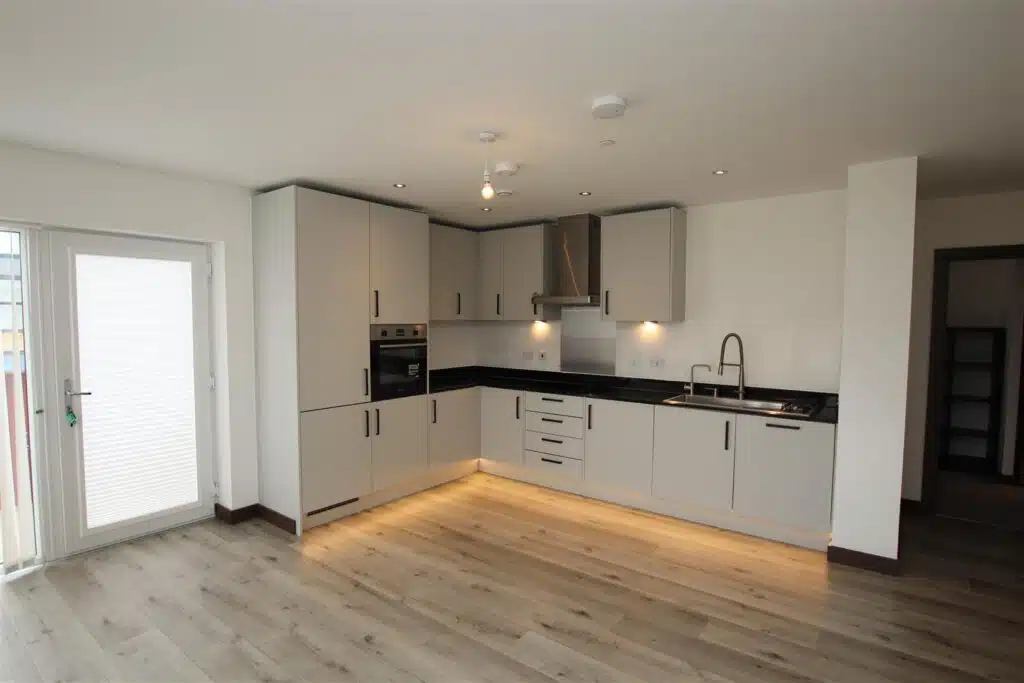 Flat Central Road in Dartford