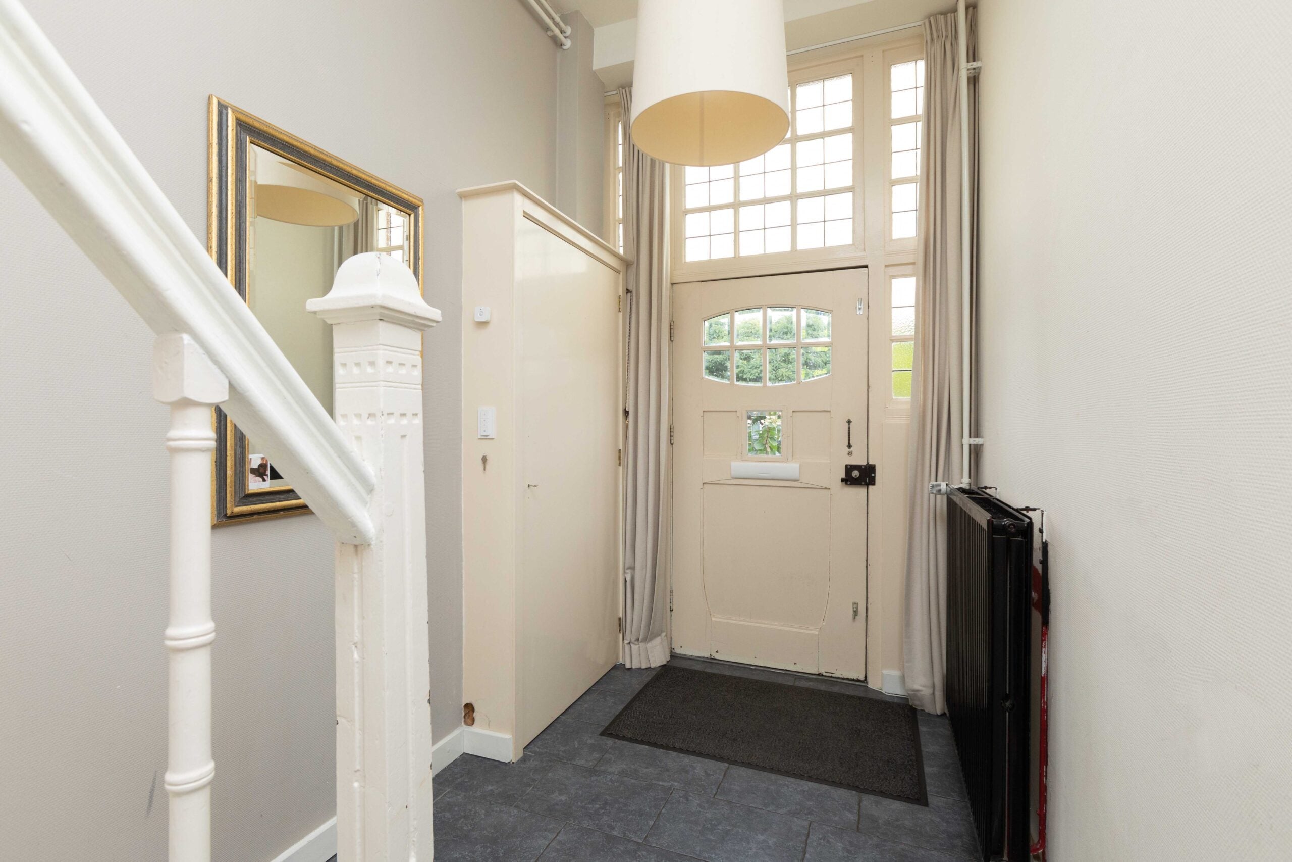 Tussenwoning te koop: Schoolstraat 17, Sneek