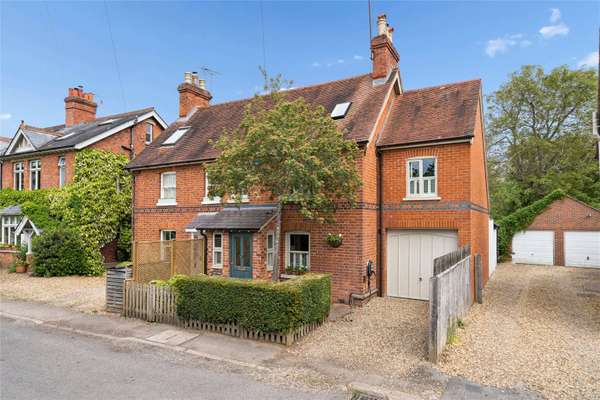 House Mill Road in South Oxfordshire