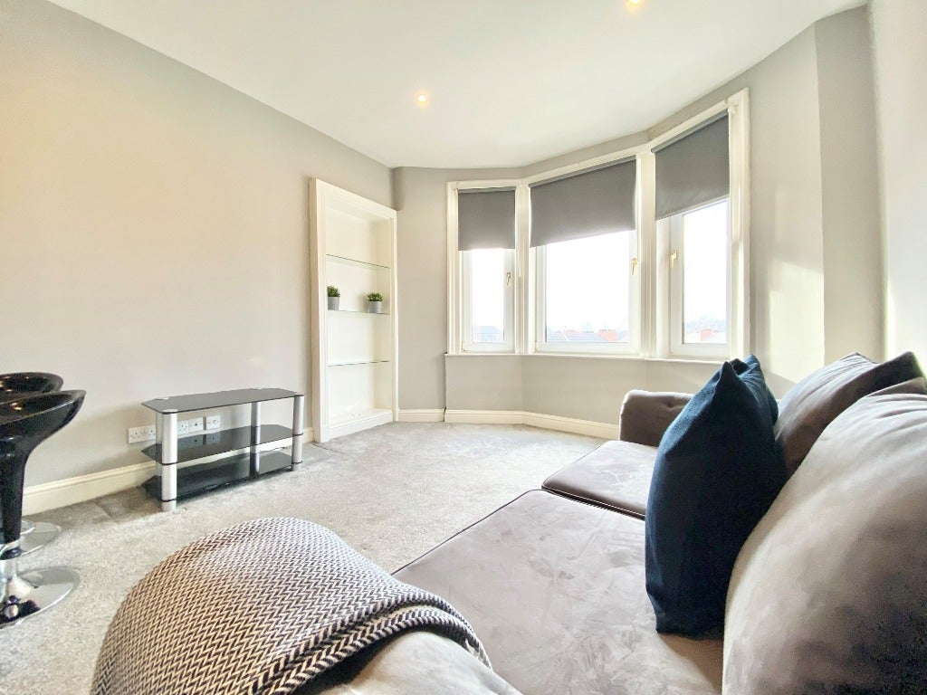 Flat Cathcart Road in Glasgow