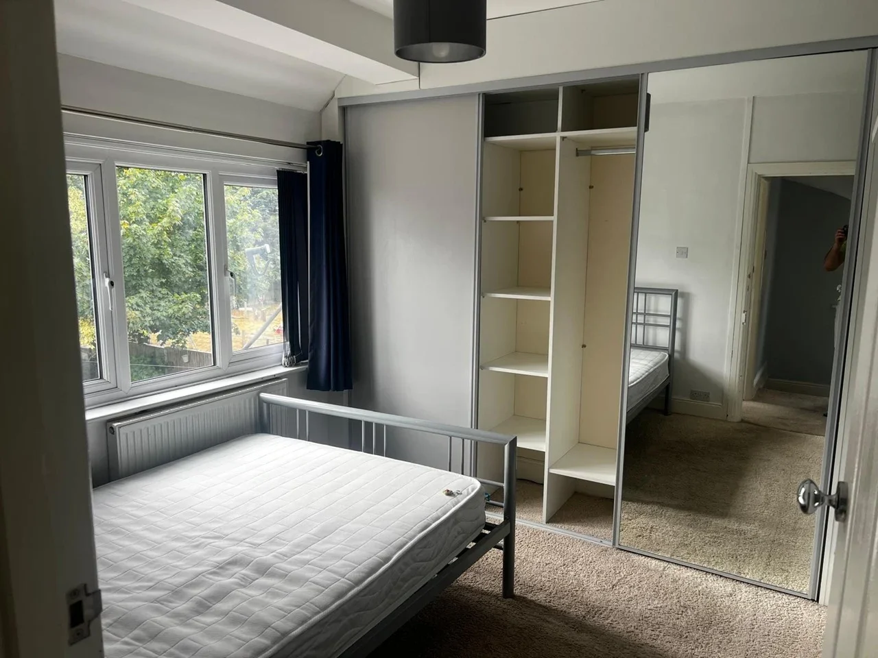 Room Springfield Park Road in Chelmsford