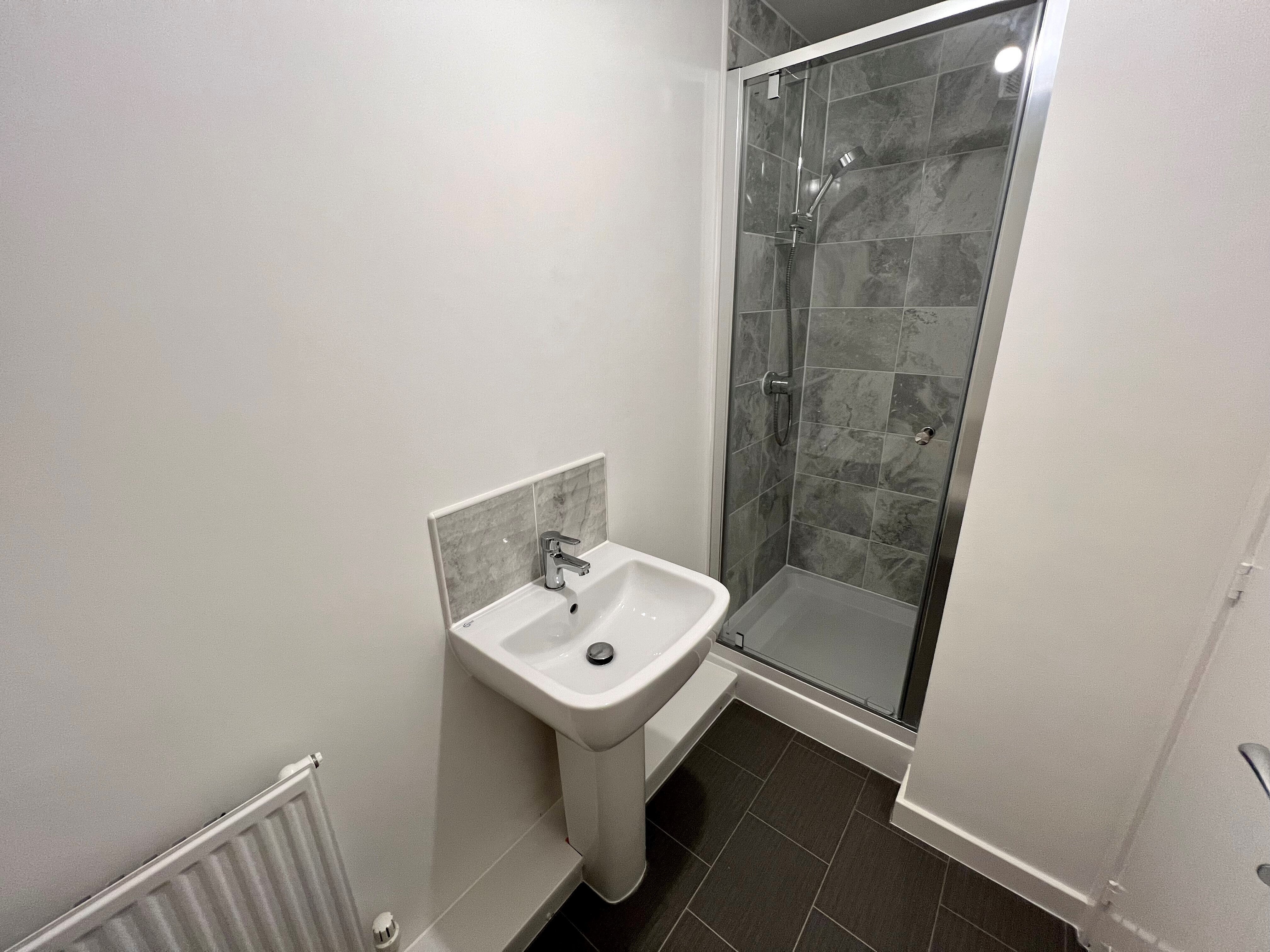 Flat Dennis Davison Place in Coventry
