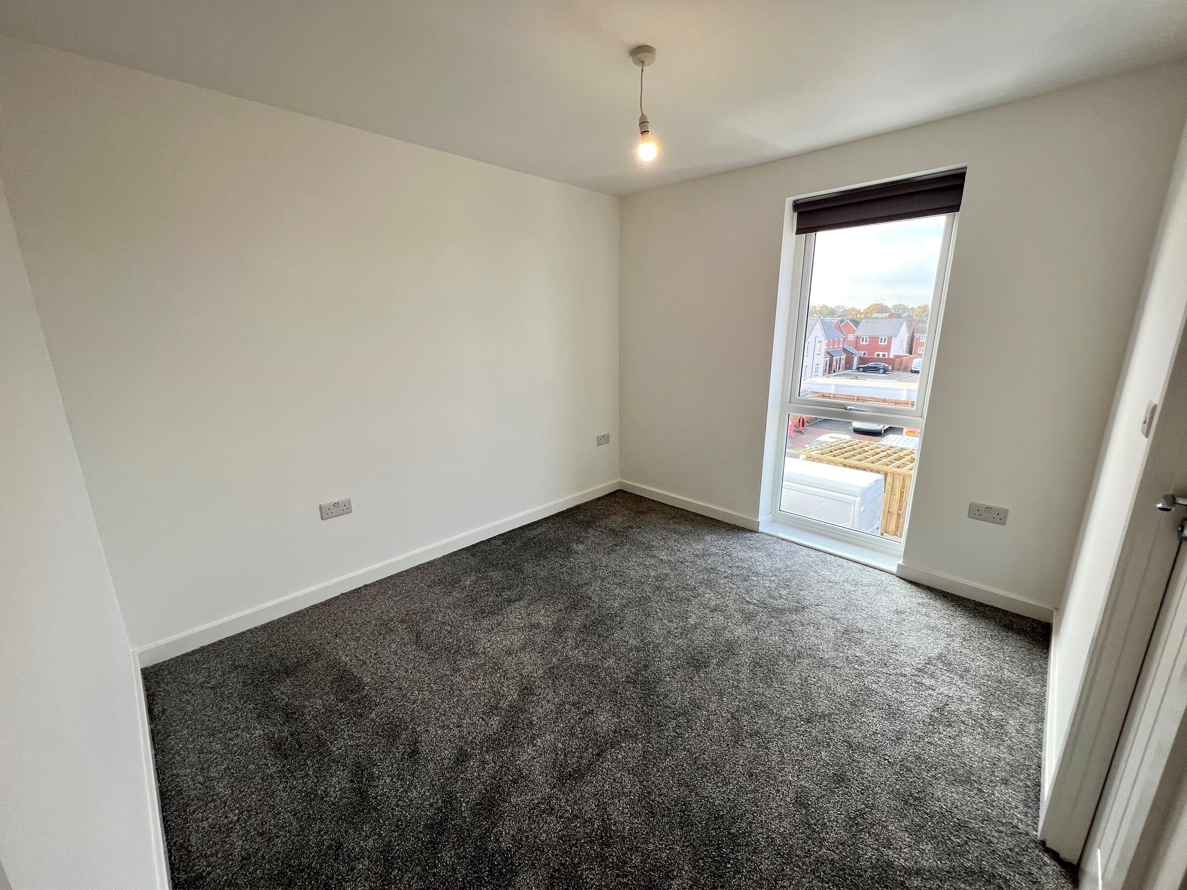 Flat Dennis Davison Place in Coventry