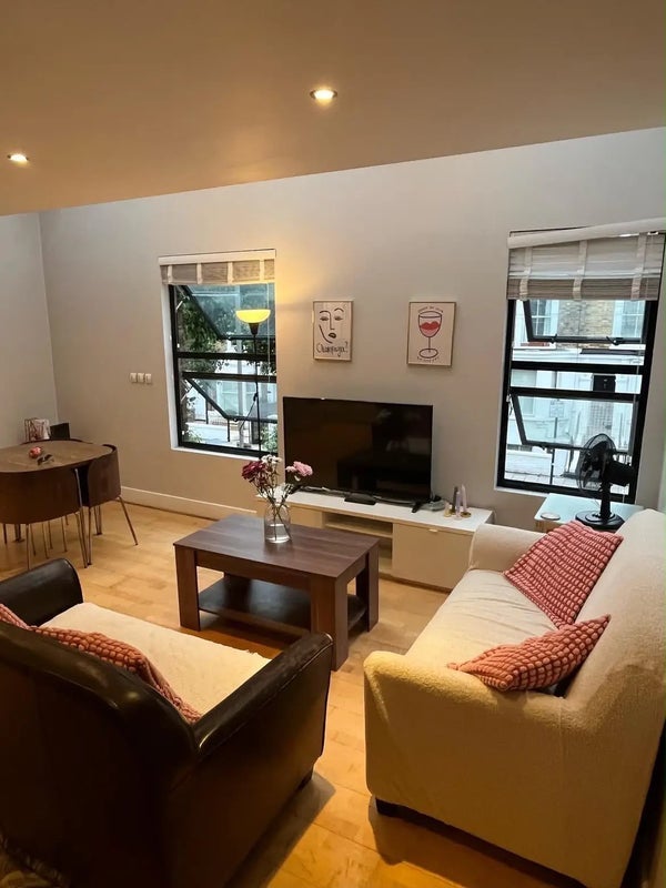 Room Fernlea Road in Greater London