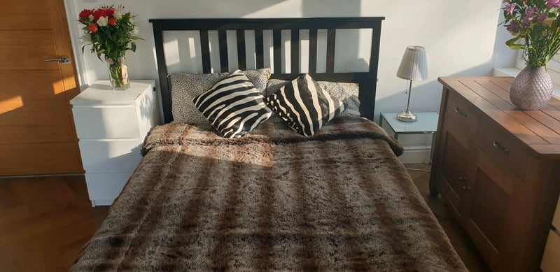 Room Ellison Road in Greater London