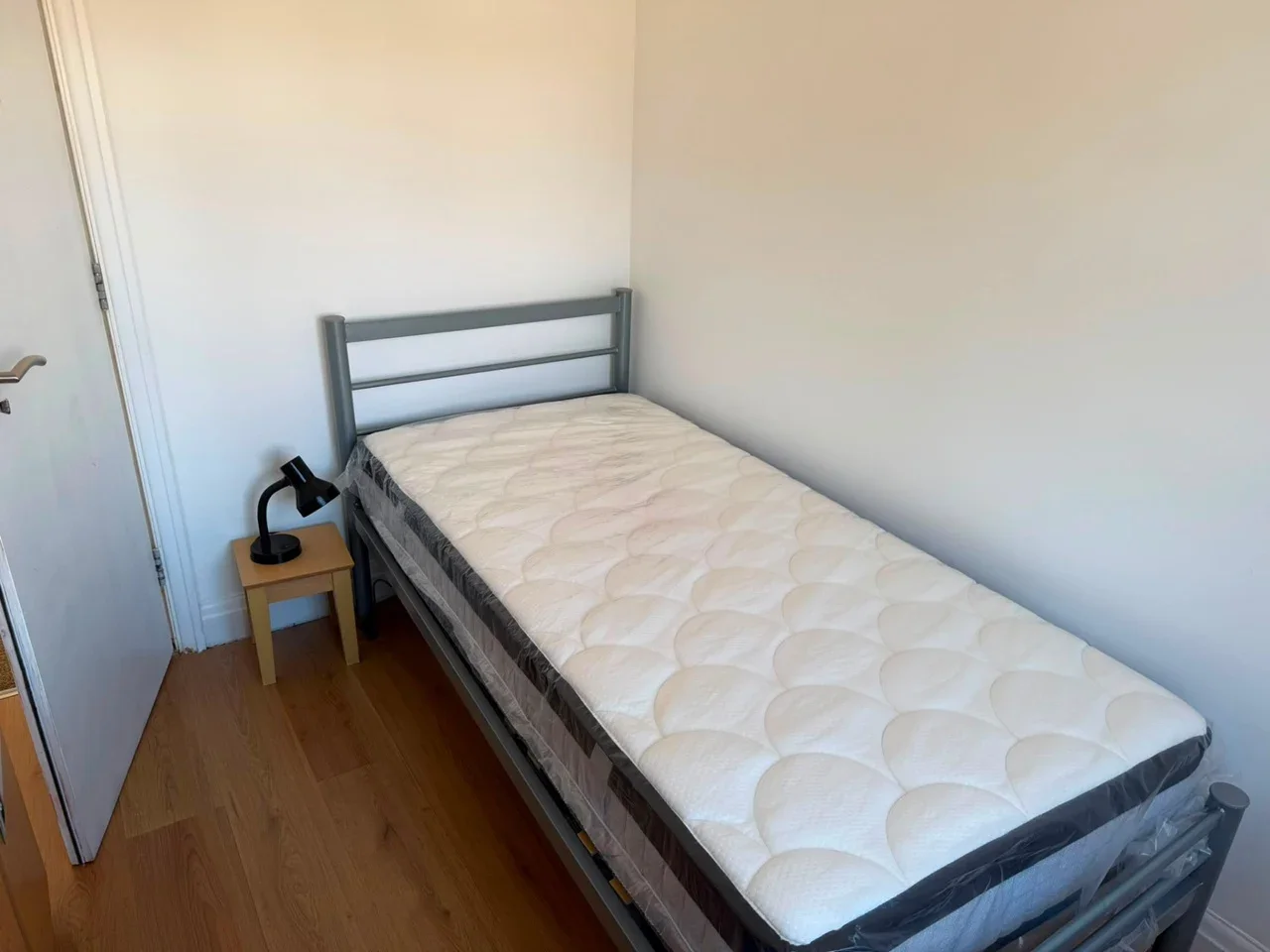 Room Ennerdale Gardens in Greater London