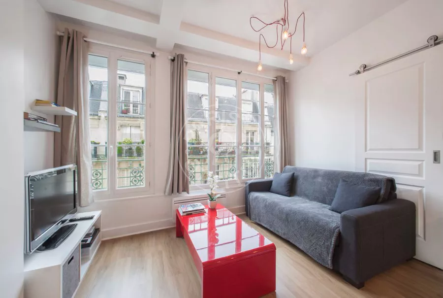 Appartement Cour Greneta à Paris