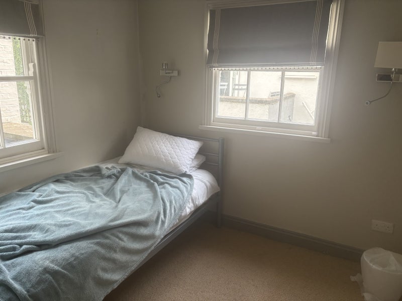 Room Denbigh Street in City of Westminster
