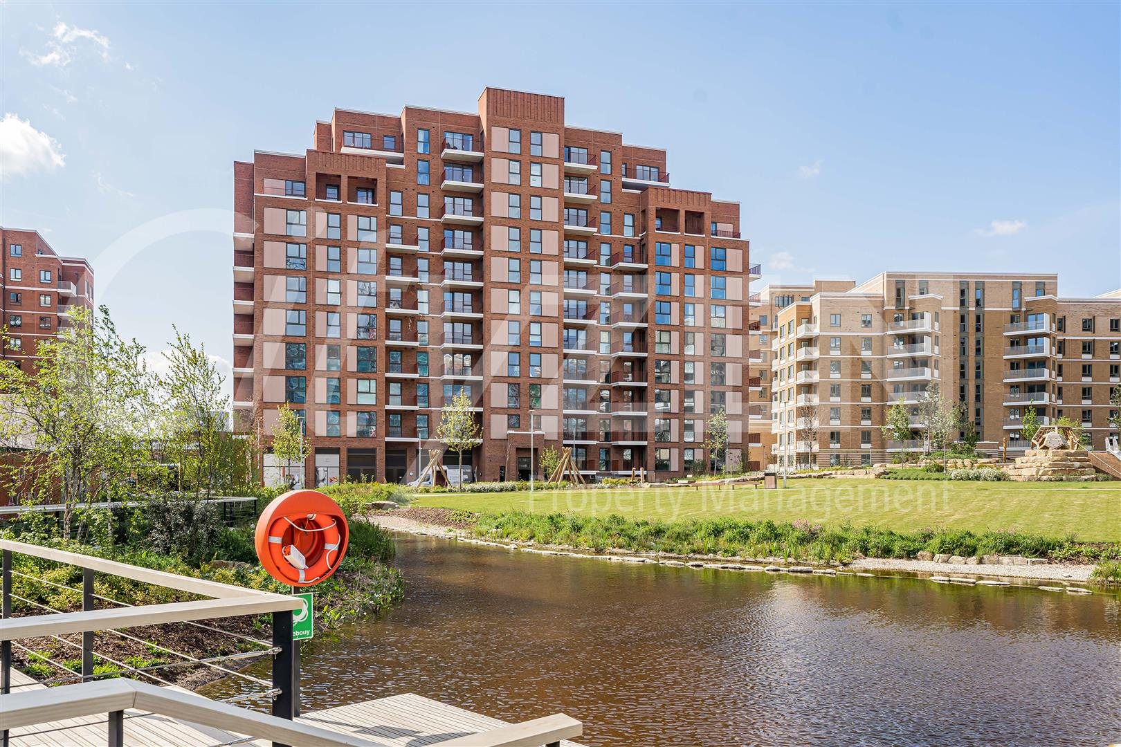 Flat Griffin Manor Way in Greater London