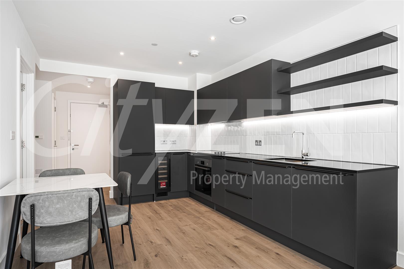 Flat Griffin Manor Way in Greater London