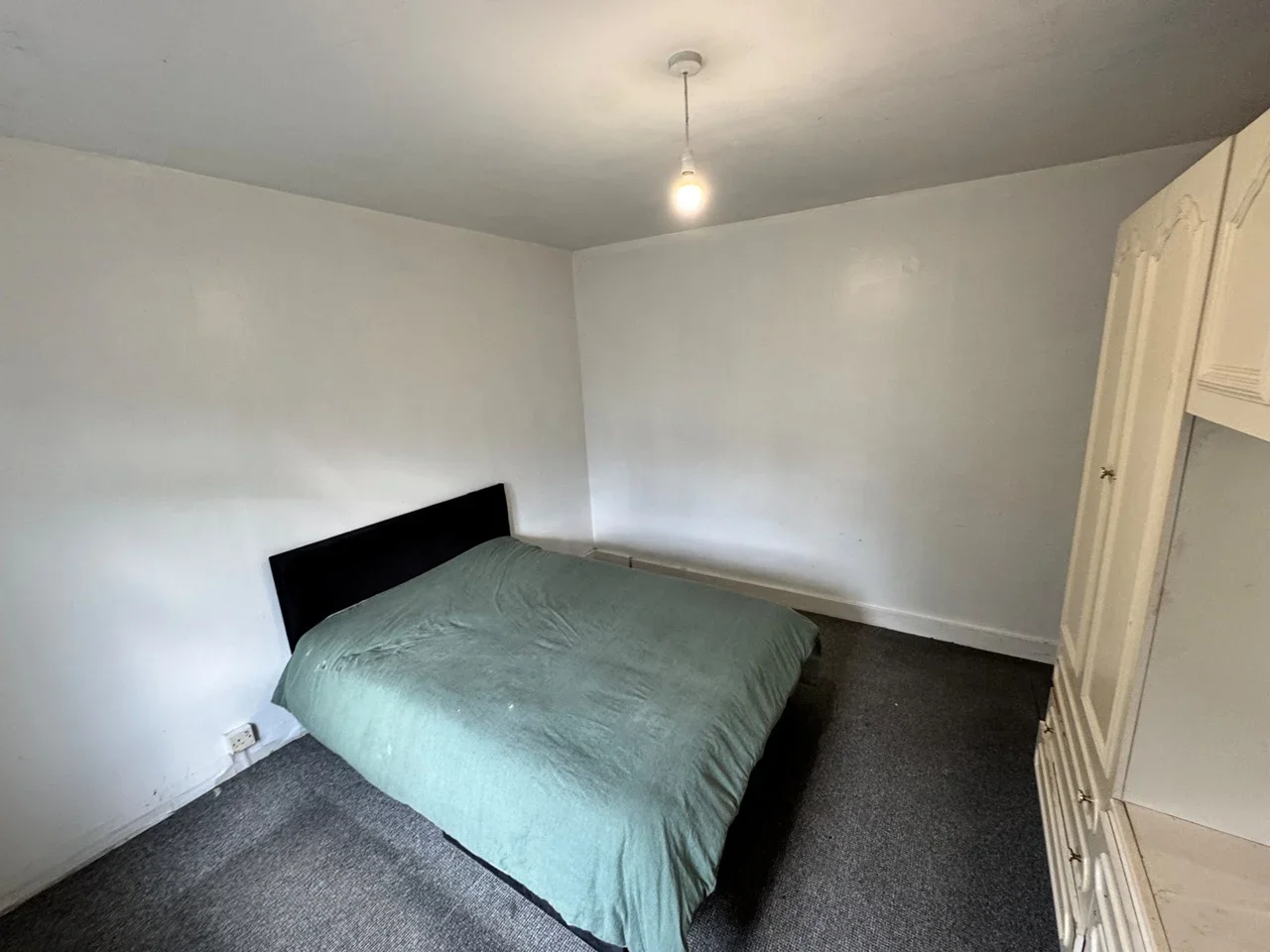 Room Pagitt Street in Chatham