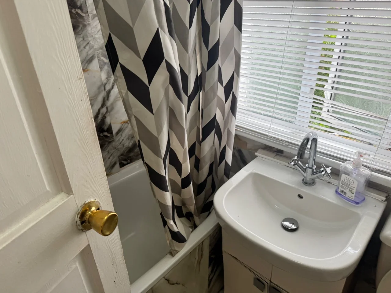Room Pagitt Street in Chatham