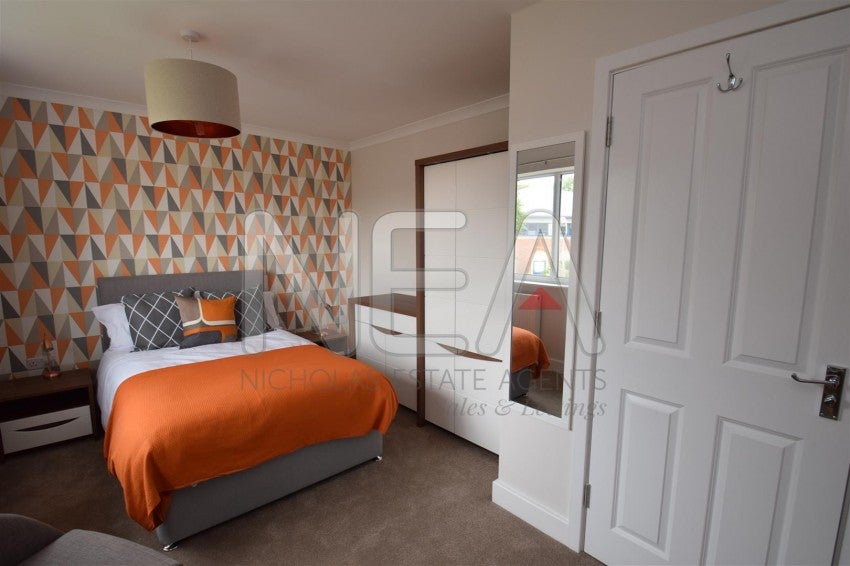 Room Star Road in Reading