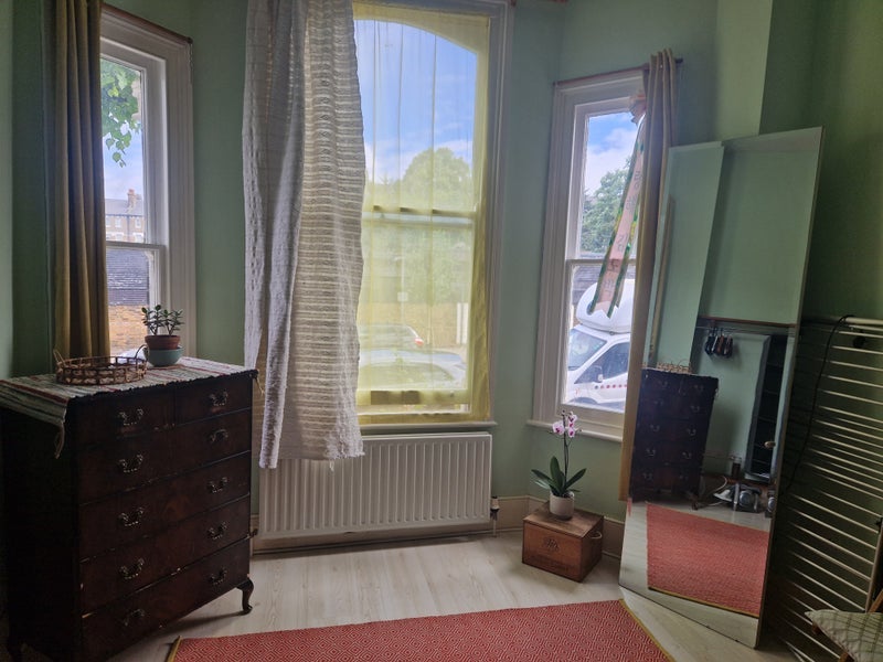 Room Gaisford Street in Greater London