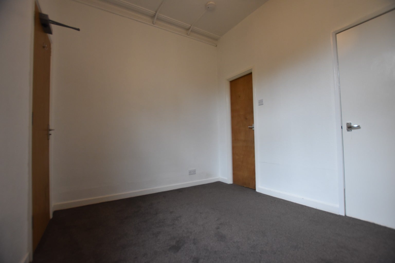 Flat Aldermans Drive in Peterborough