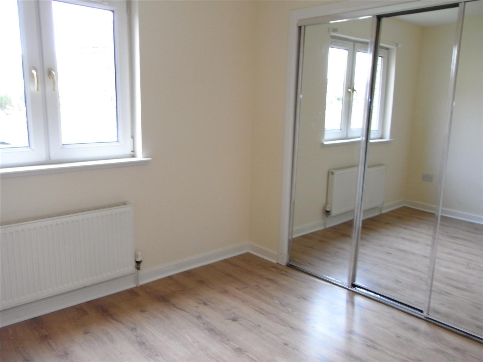 Flat Auchinairn Gardens in Bishopbriggs