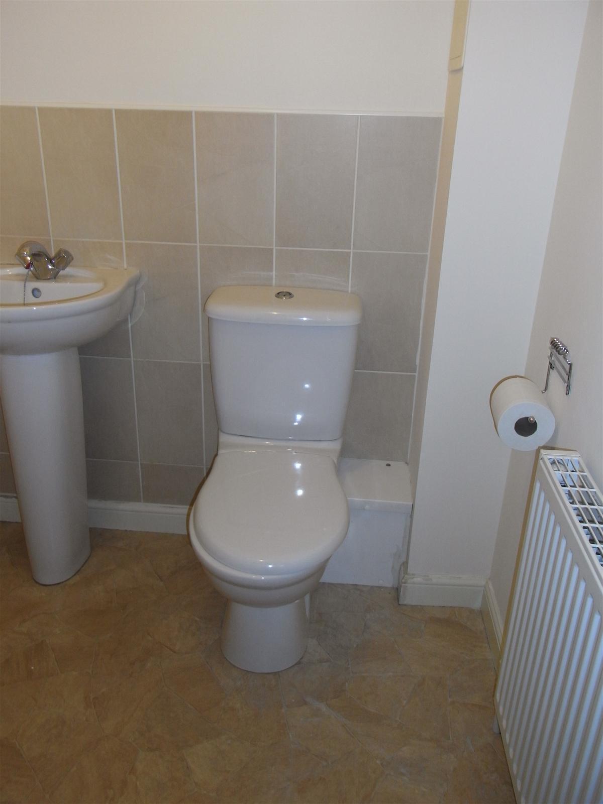 Flat Auchinairn Gardens in Bishopbriggs