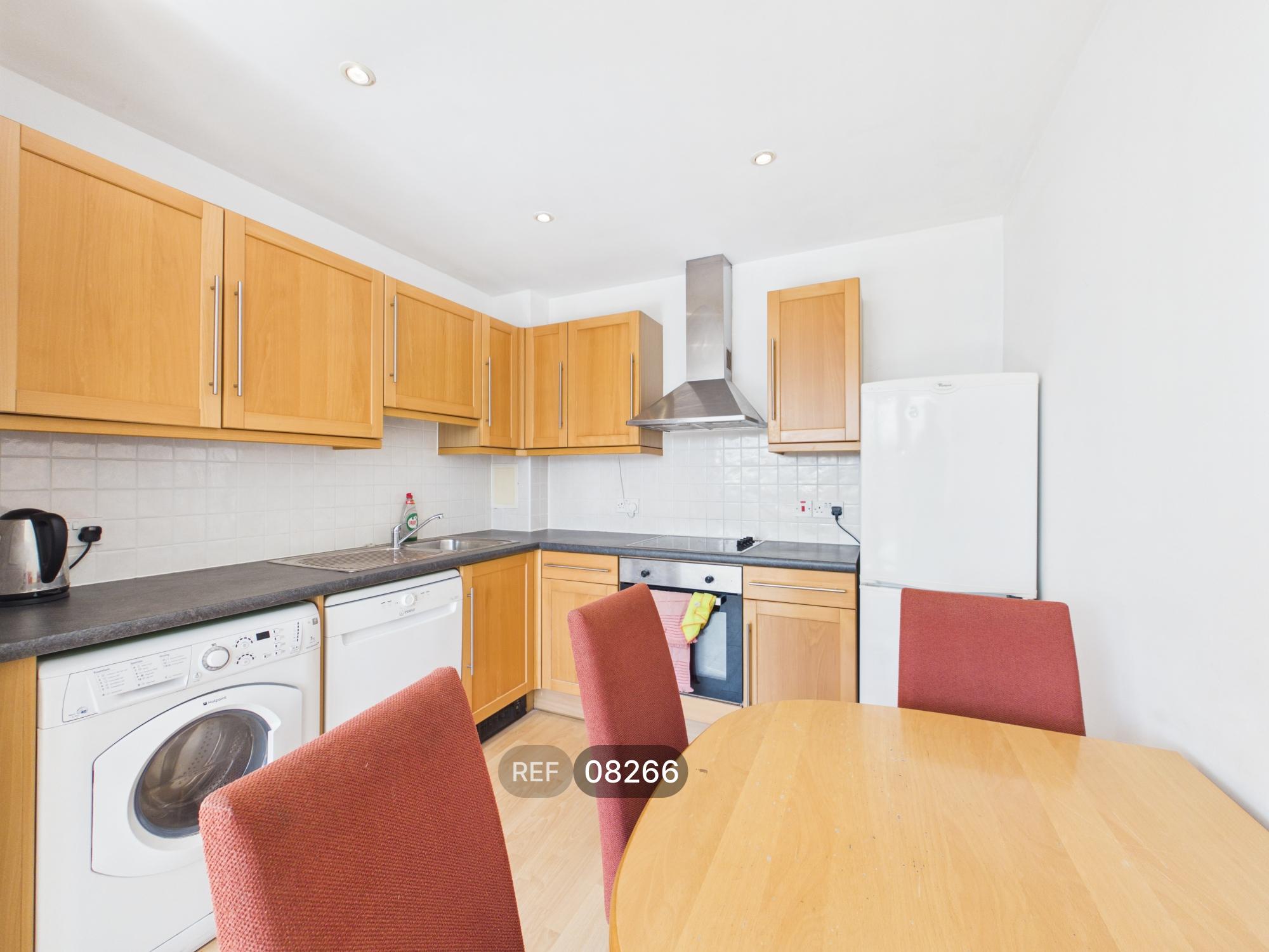 Flat New Park Road in Greater London