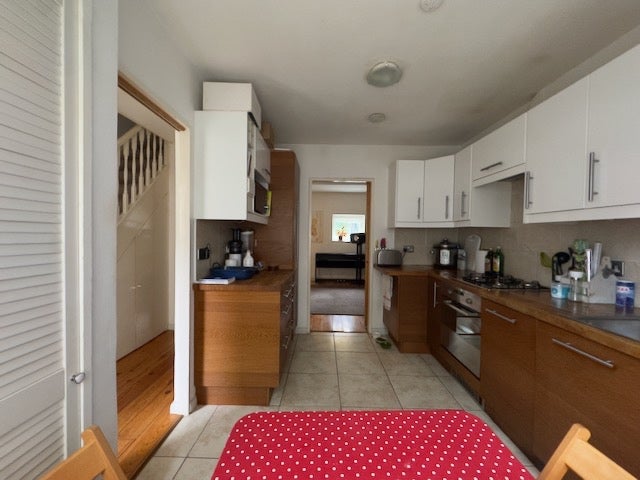 Room Frensham Drive in Greater London