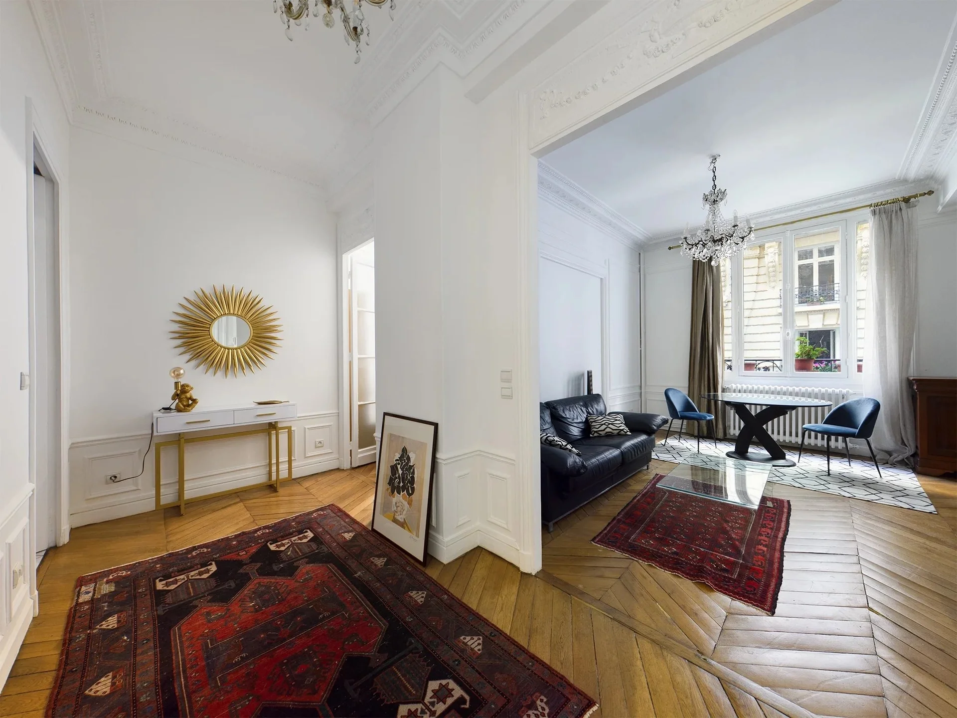Flat Square de Tocqueville in Paris