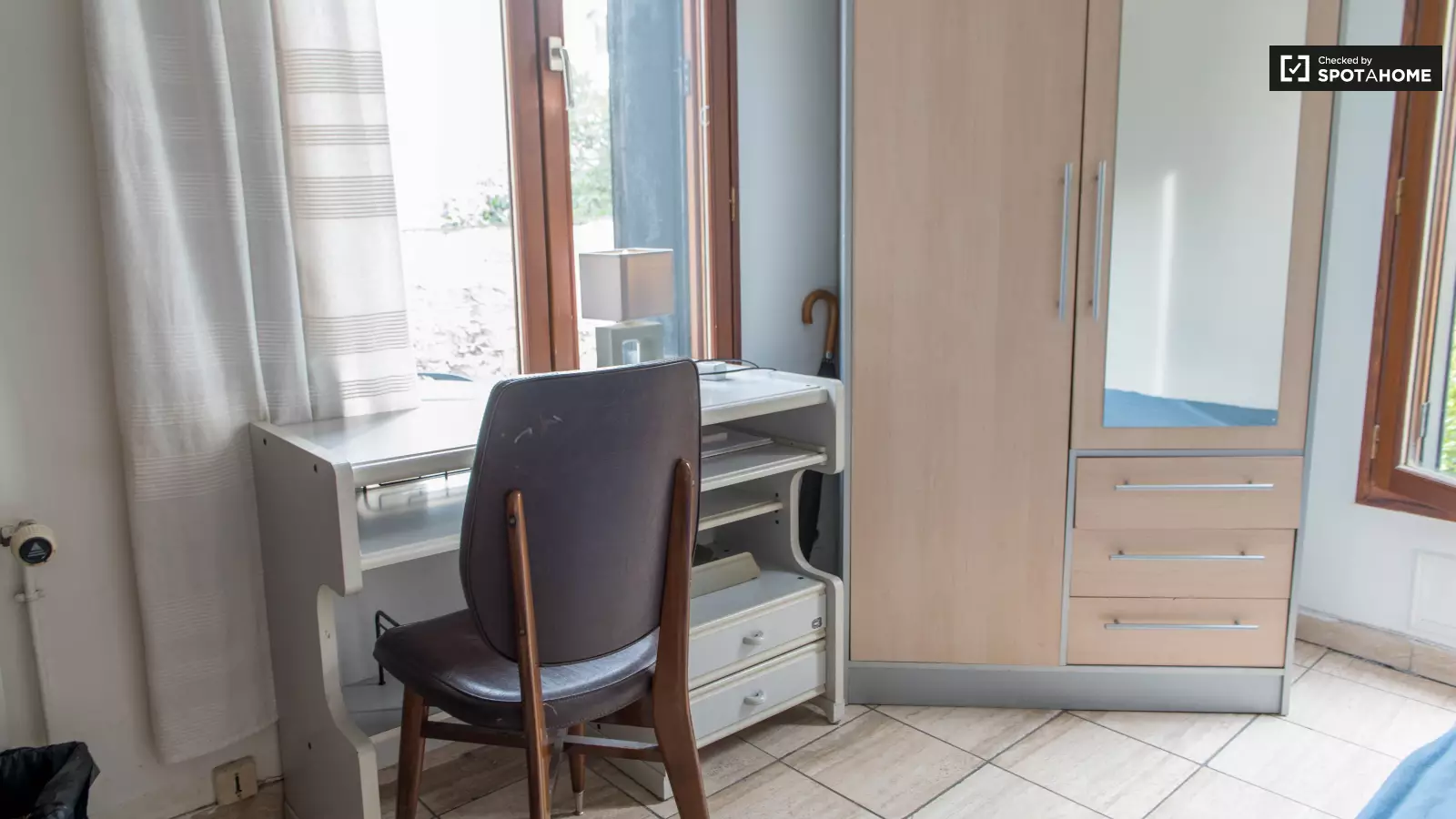 Appartement Allée Verne à Vanves
