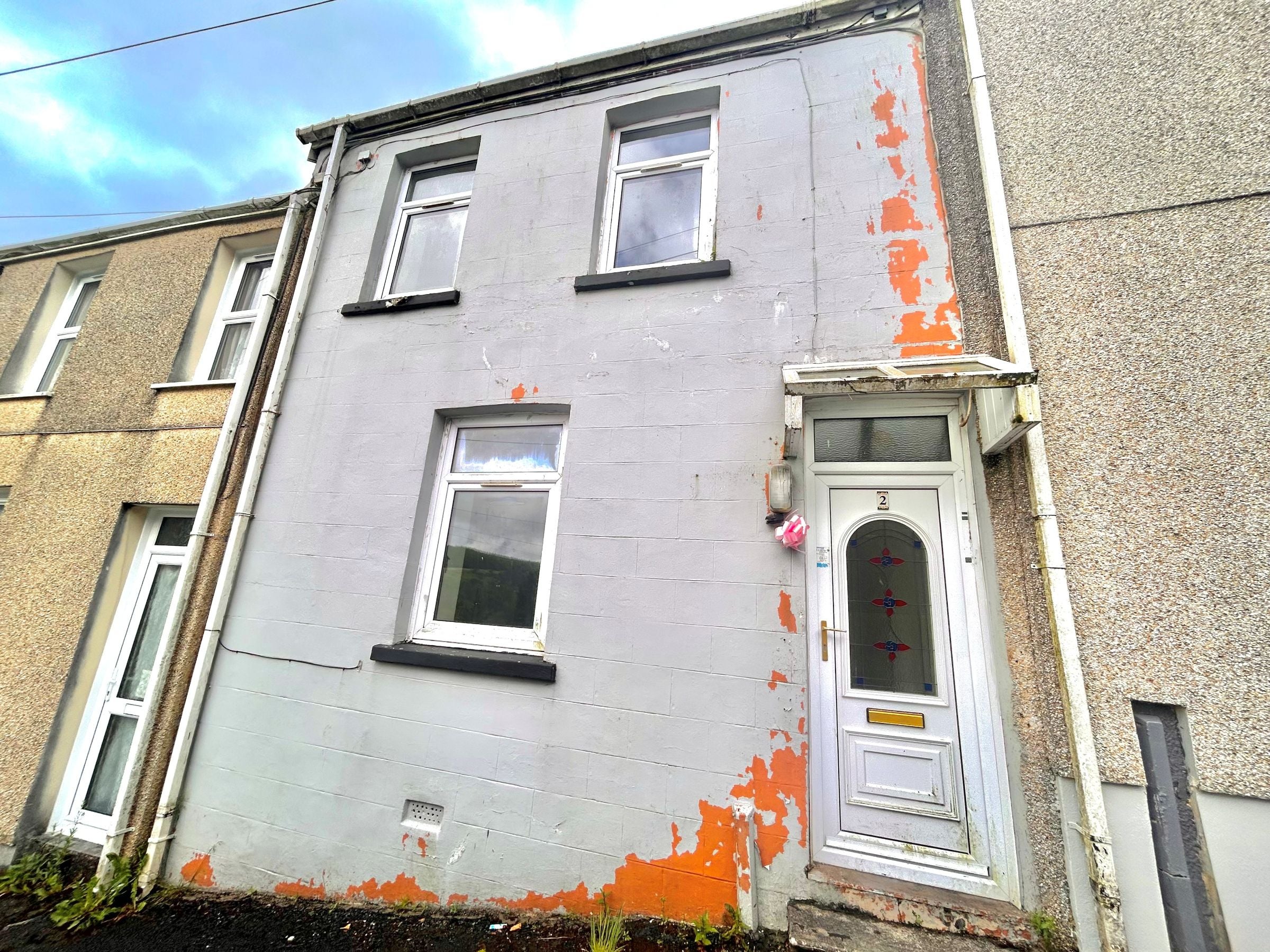 House Jenkins Terrace in Abergwynfi