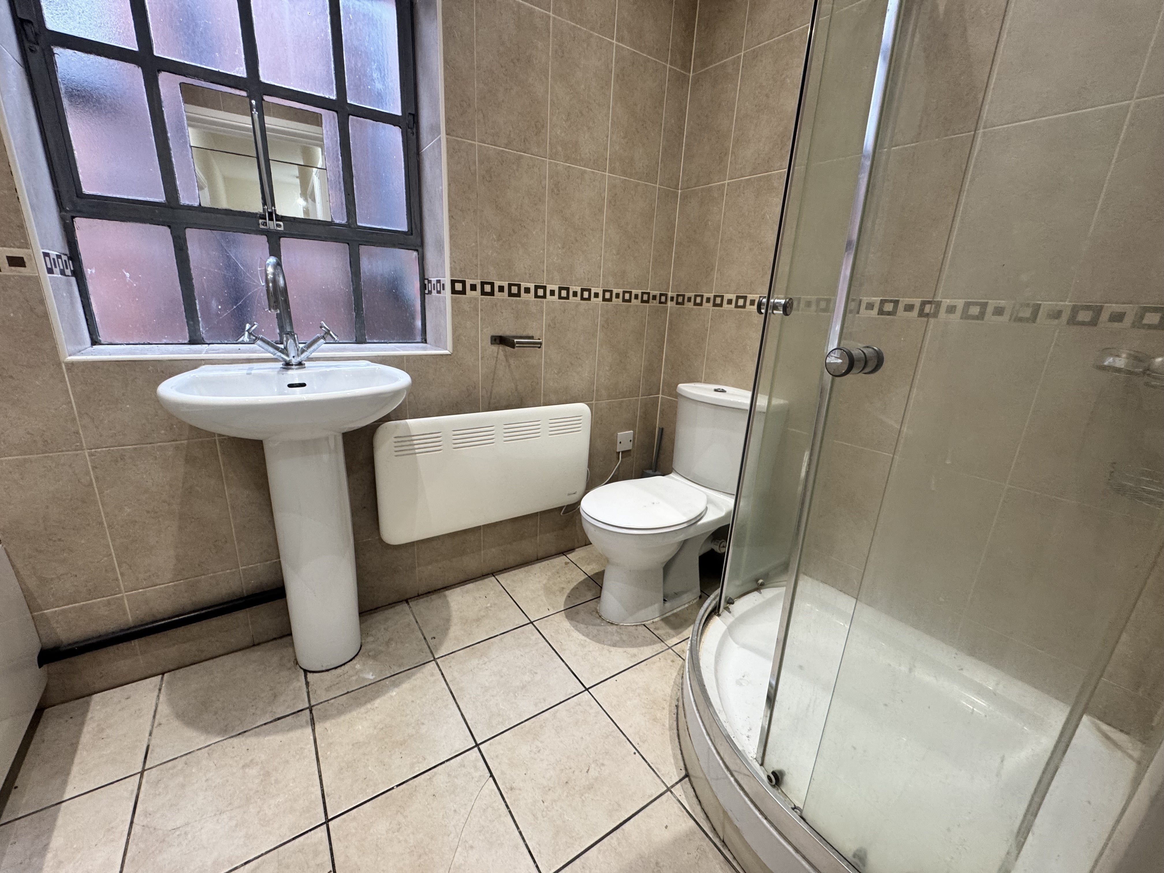 Flat Dame Flogan Street in Mansfield Woodhouse