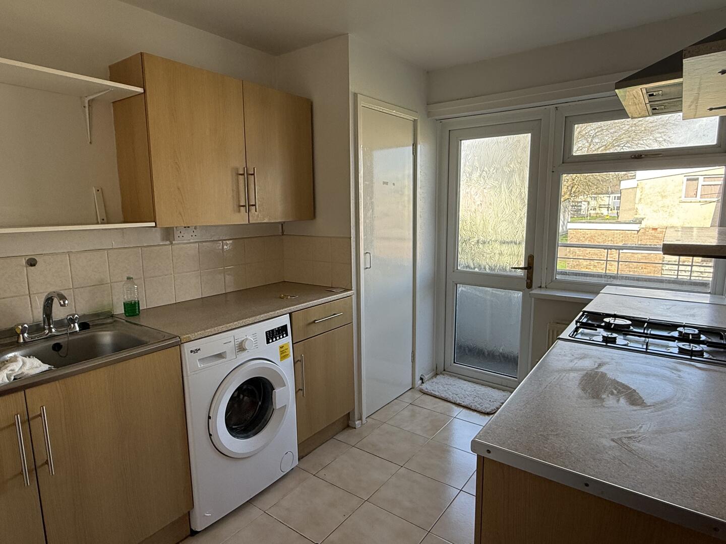 Flat Tairfelin in Bridgend