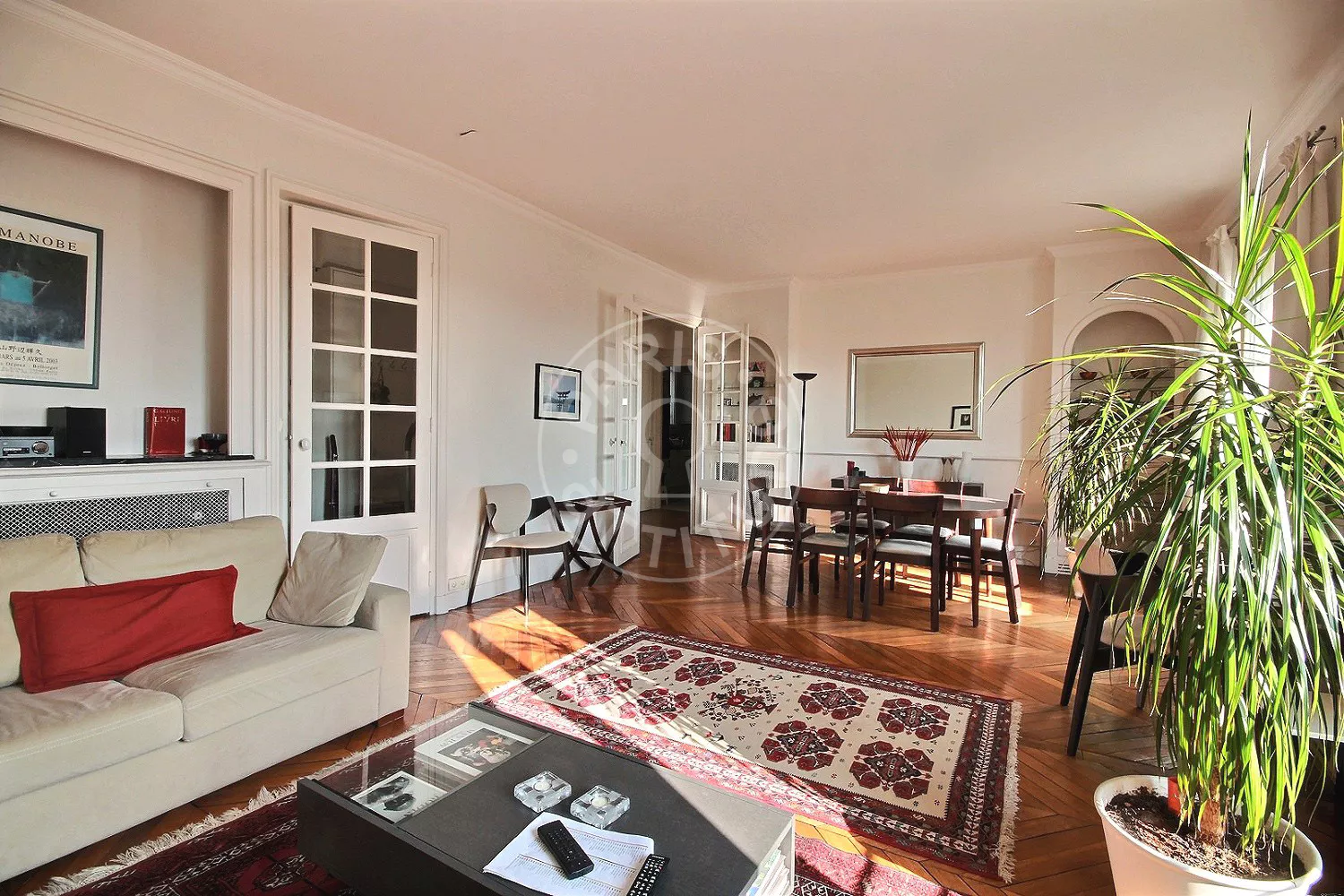 Appartement Boulevard Saint-Jacques à Paris