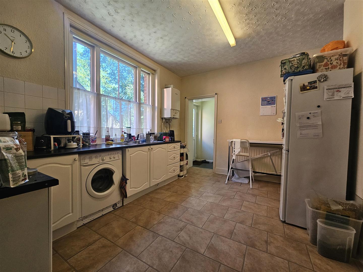 Flat Cargate Avenue in Rushmoor