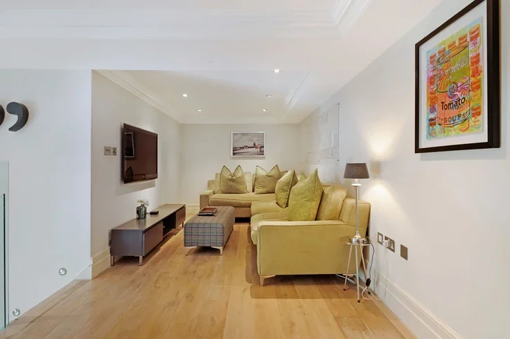 Flat Chilworth Street in City of Westminster