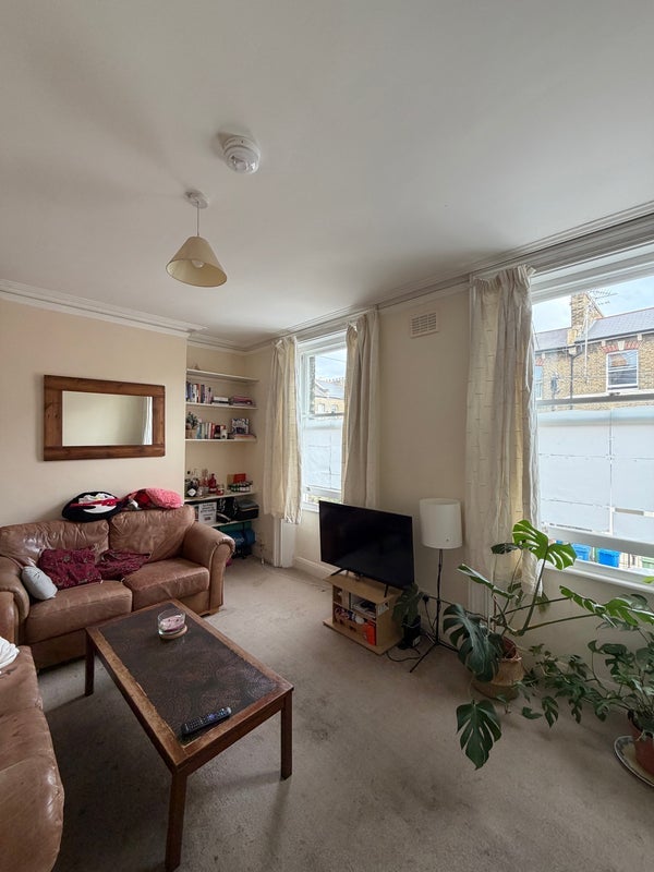 Room Turquand Street in Greater London