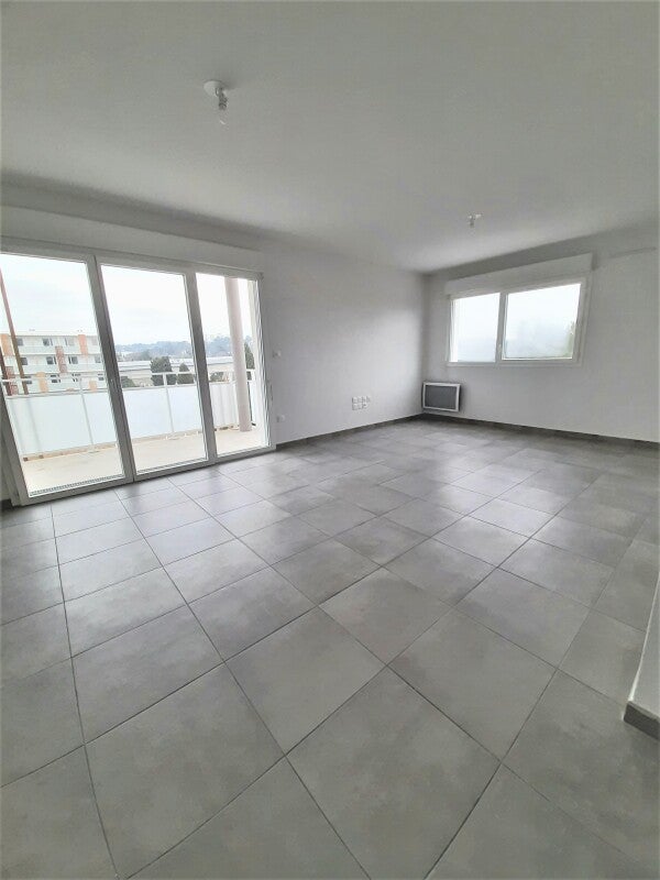 Appartement Route d'Avignon à Nîmes