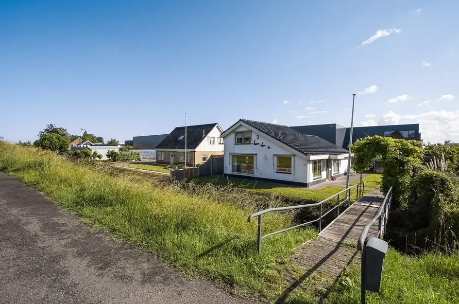 Huis Maasdijk 73 in Maasdijk