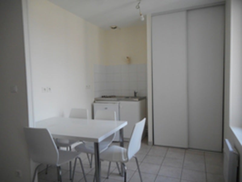 Appartement Avenue Thermale à Vichy