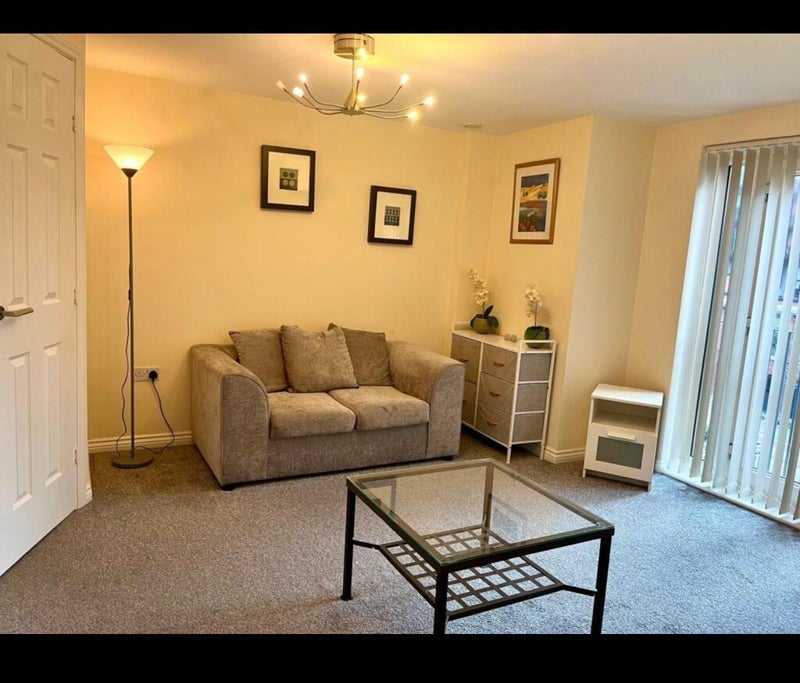 Room Middlewood Street in Salford