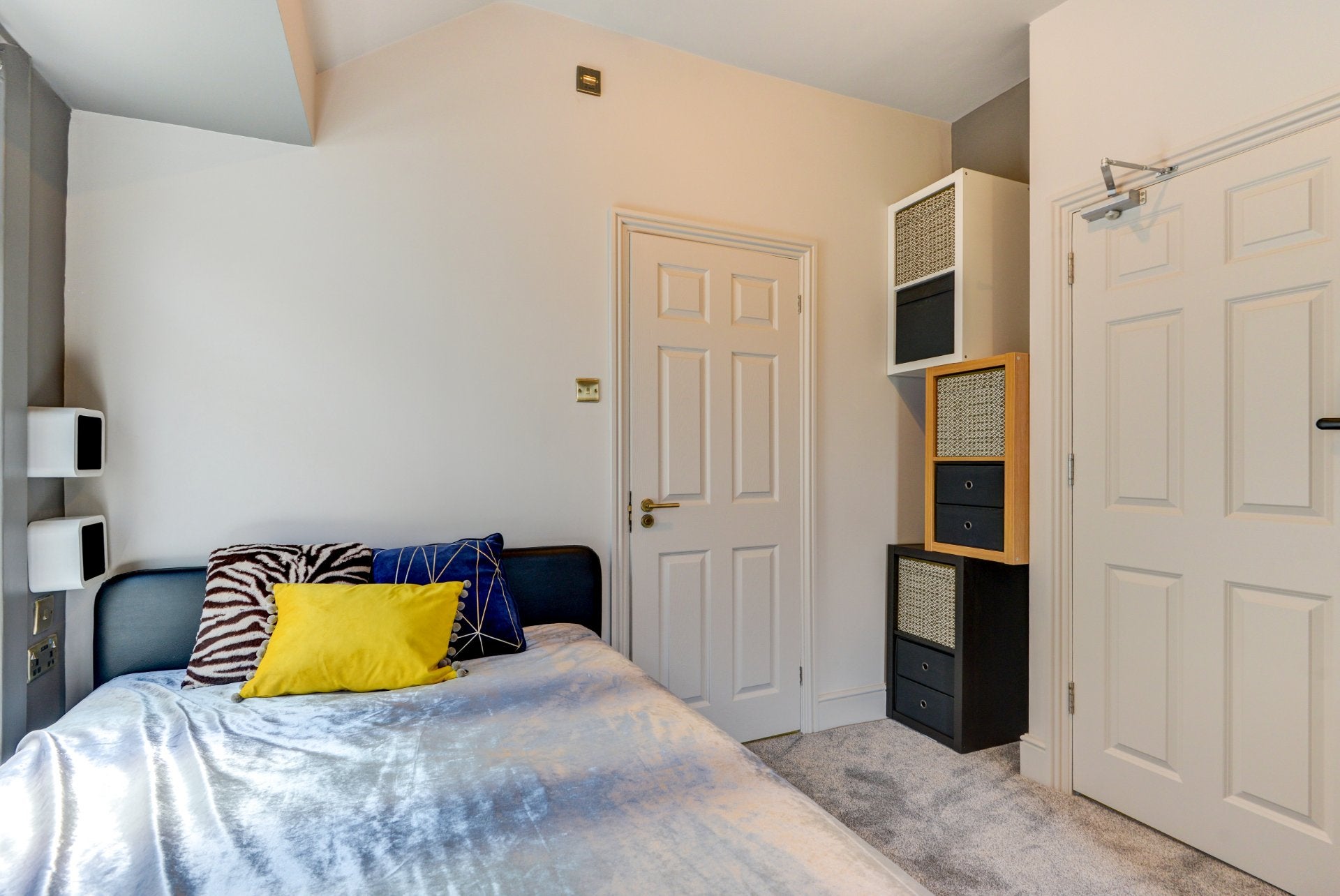 Room Cavendish Avenue in Eastbourne