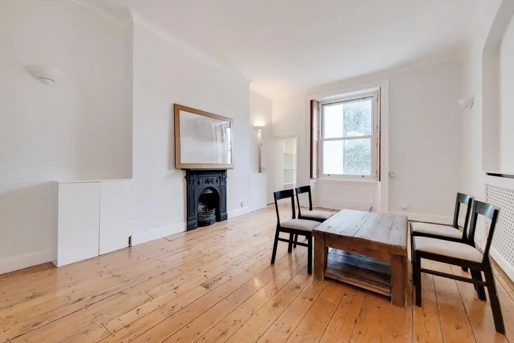 Flat Mornington Crescent in Greater London