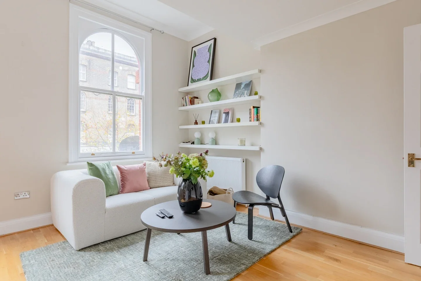 Flat Elgin Avenue in City of Westminster