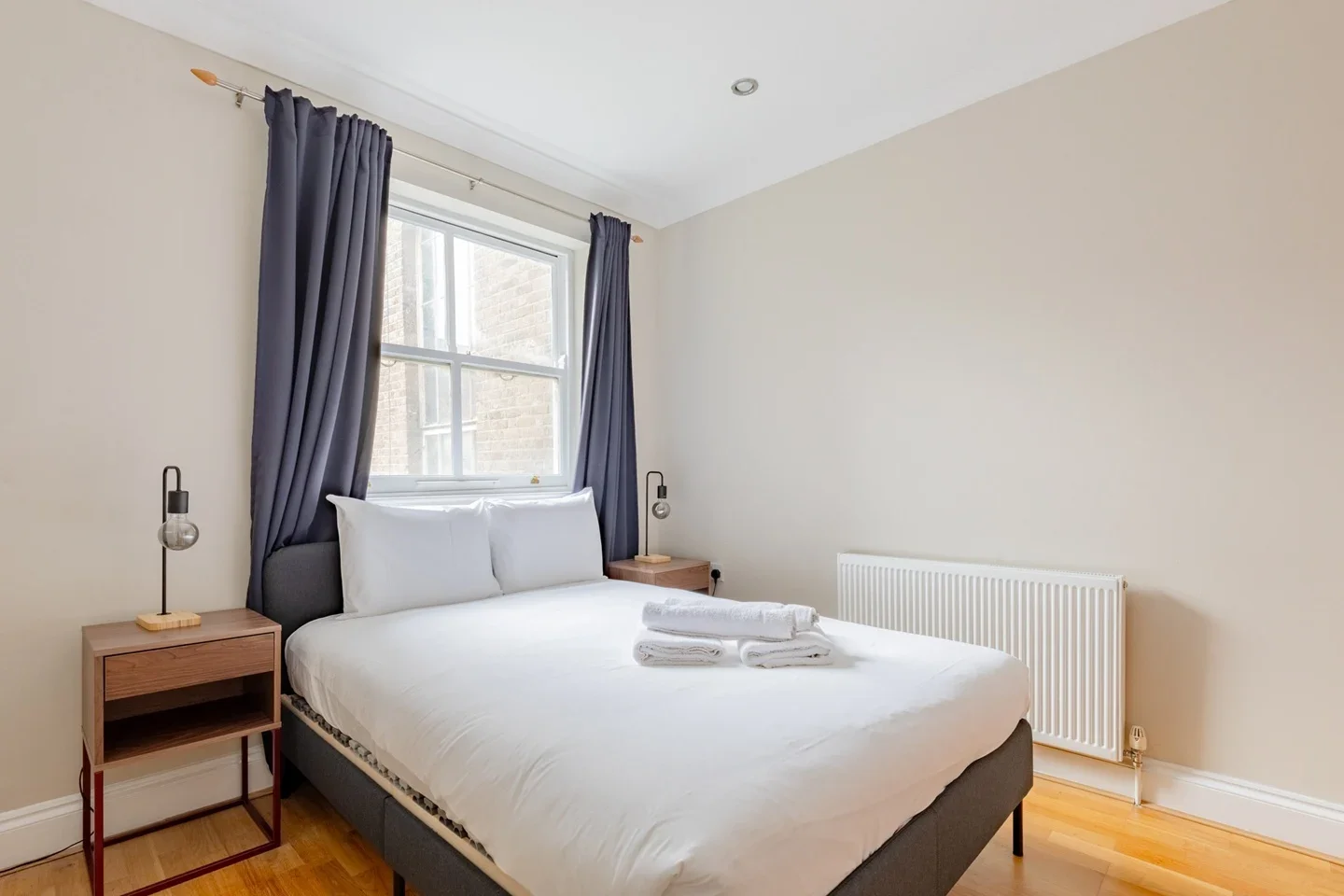 Flat Elgin Avenue in City of Westminster
